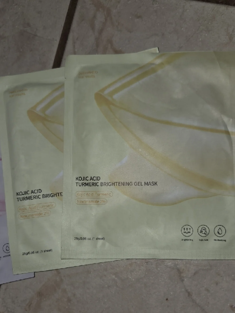 Kojic Acid Turmeric Brightening Gel Face Masks - Yellow